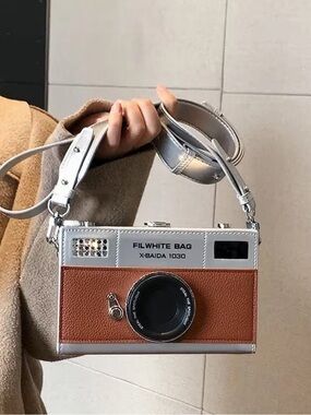 Kohl's Retro Camera-Shaped Crossbody Bag in Brown and Silver